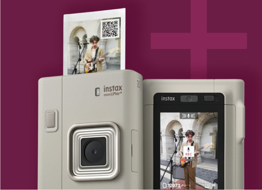 Fujifilm представила гібридну камеру Instax LiPlay Plus з записом звуку, принтером та селфі-камерою Fujifilm представила гібридну камеру Instax LiPlay Plus з записом звуку, принтером та селфі-камерою
