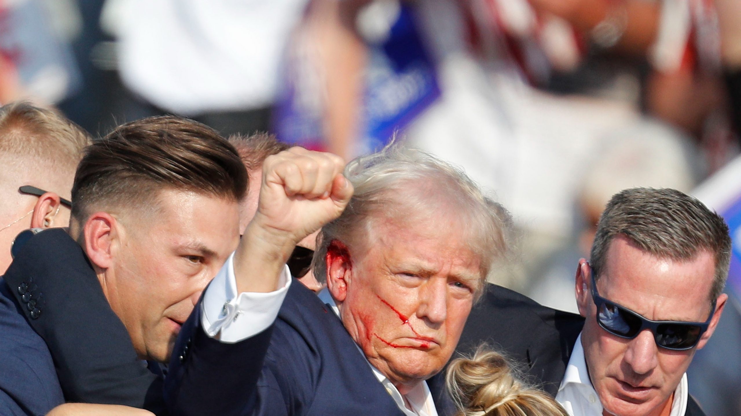 Замахи на Дональда Трампа: останній замах, можливо, стався під Будапештом . Замахи на Дональда Трампа: останній замах, можливо, стався під Будапештом .