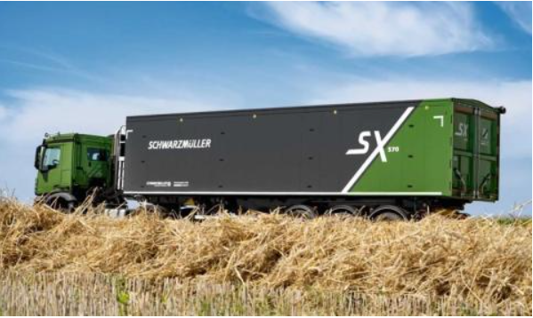 Krone показала новий причіп Schwarzmüller SX для аграрних вантажівок Krone показала новий причіп Schwarzmüller SX для аграрних вантажівок