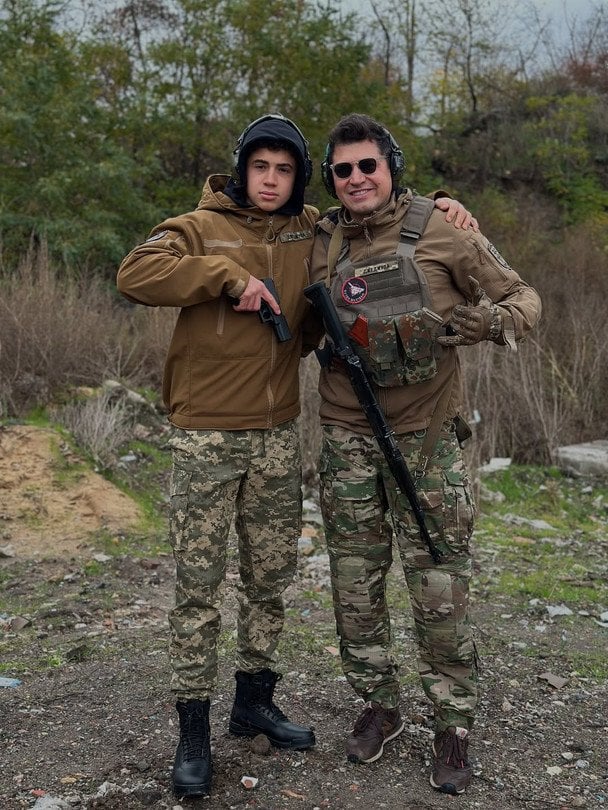 Андрій Джеджула з сином / © instagram.com/djedjula