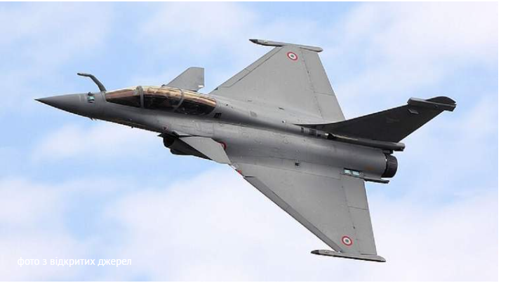 Французька компанія Dassault висловила готовність поставити Україні винищувачі Rafale  Французька компанія Dassault висловила готовність поставити Україні винищувачі Rafale