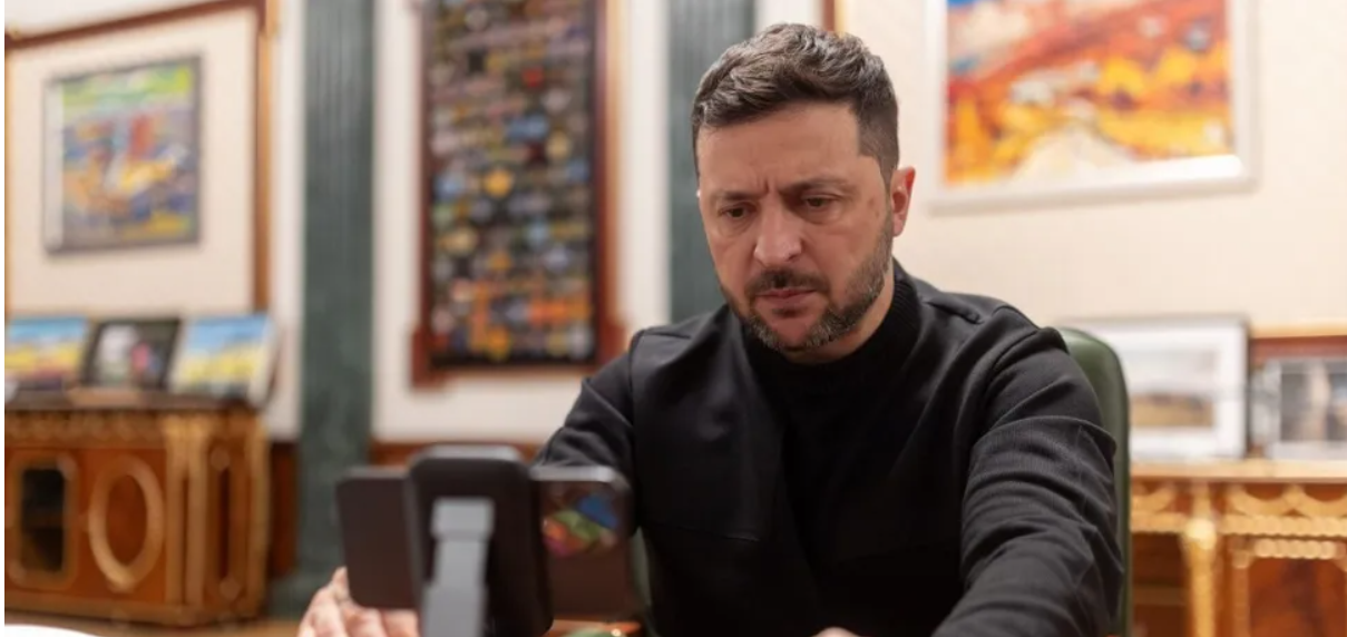 "Єдиний сценарій – примус Росії до закінчення війни": Зеленський анонсував нові далекобійні операції "Єдиний сценарій – примус Росії до закінчення війни": Зеленський анонсував нові далекобійні операції