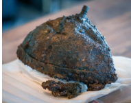 Археологи в Грузії відкрили повний обладунок і шолом елітного воїна Археологи в Грузії відкрили повний обладунок і шолом елітного воїна