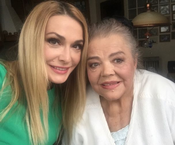 Ольга Сумська з мамою / © instagram.com/olgasumska