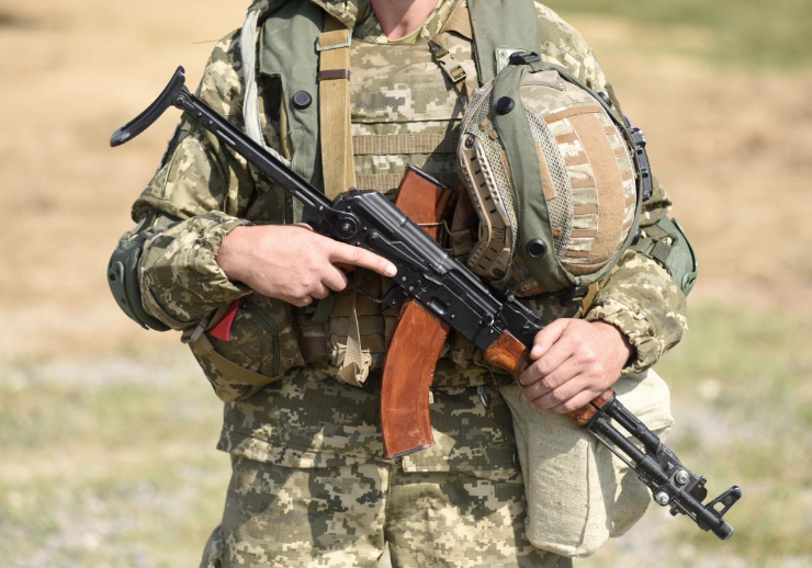 З пів сотні п'ятеро доходять до поля бою: комбат розкрив проблему мобілізованих 50+ З пів сотні п'ятеро доходять до поля бою: комбат розкрив проблему мобілізованих 50+