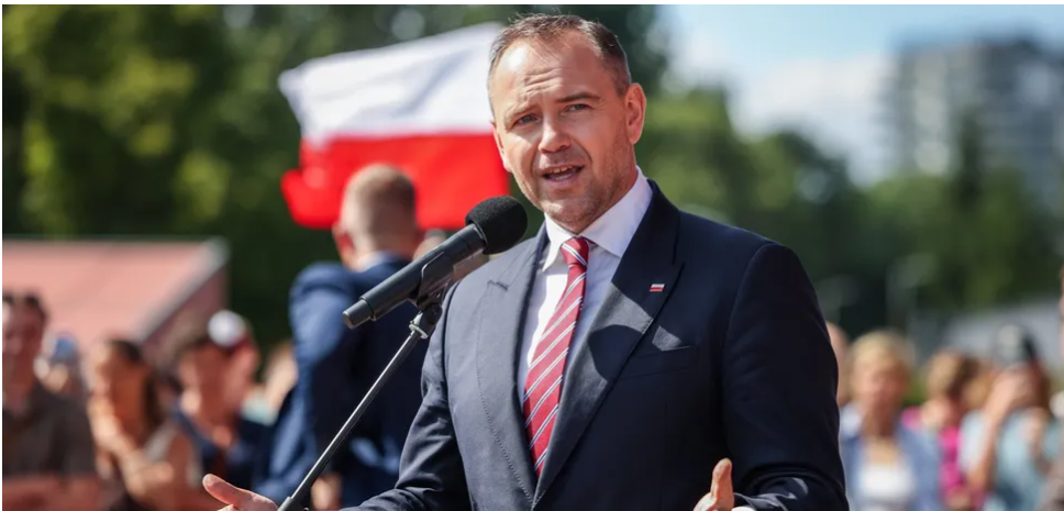 "Це мають бути партнерські відносини": Навроцький заявив, що Польща не буде ставити інтереси України вище власних "Це мають бути партнерські відносини": Навроцький заявив, що Польща не буде ставити інтереси України вище власних