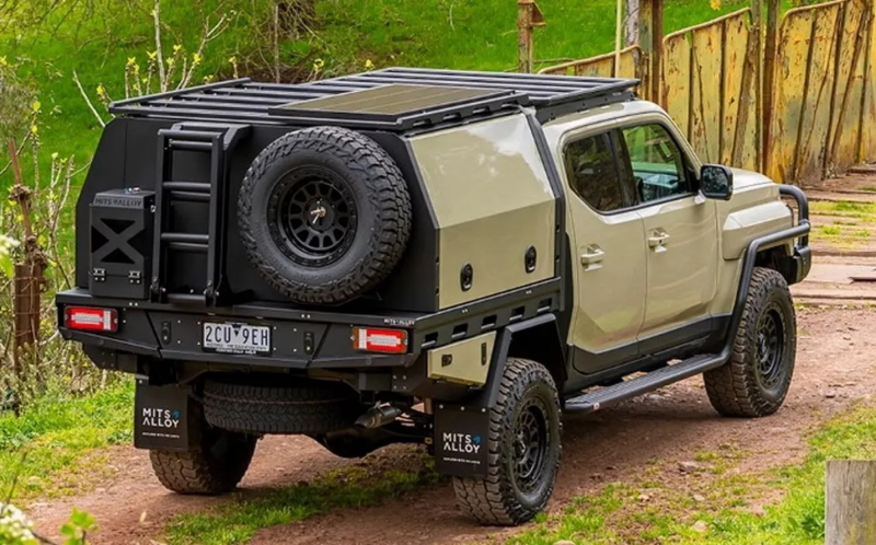 Недорогий позашляховик Kia зробили максимально практичним Недорогий позашляховик Kia зробили максимально практичним