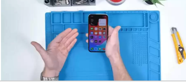 Чоловік зібрав робочий iPhone 13 Pro із деталей AliExpress: у скільки це обійшлося Чоловік зібрав робочий iPhone 13 Pro із деталей AliExpress: у скільки це обійшлося