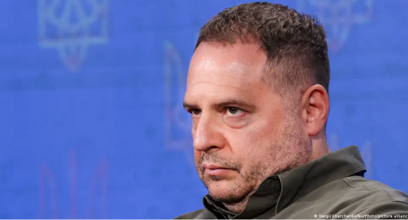 Алі Баба, Че Гевара та семеро розбійників, або Міндічгейт Алі Баба, Че Гевара та семеро розбійників, або Міндічгейт