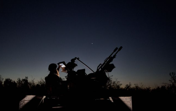 Дніпро й область атакують дрони та ракети, під Кривим Рогом теж гриміли вибухи Дніпро й область атакують дрони та ракети, під Кривим Рогом теж гриміли вибухи