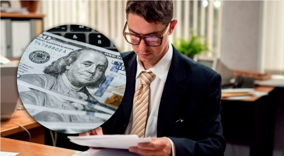 Медійні ознаки "розгойдуваності": що насправді буде з доларом до середини грудня Медійні ознаки "розгойдуваності": що насправді буде з доларом до середини грудня