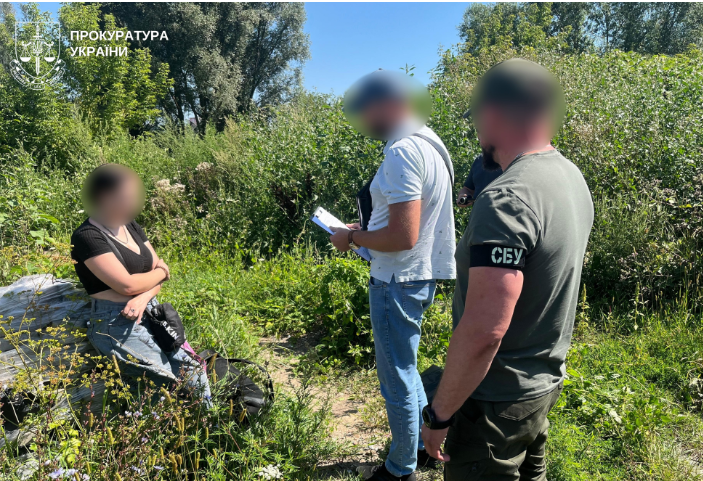 На Хмельниччині судитимуть неповнолітню юнку, яка шпигувала на користь ворога На Хмельниччині судитимуть неповнолітню юнку, яка шпигувала на користь ворога