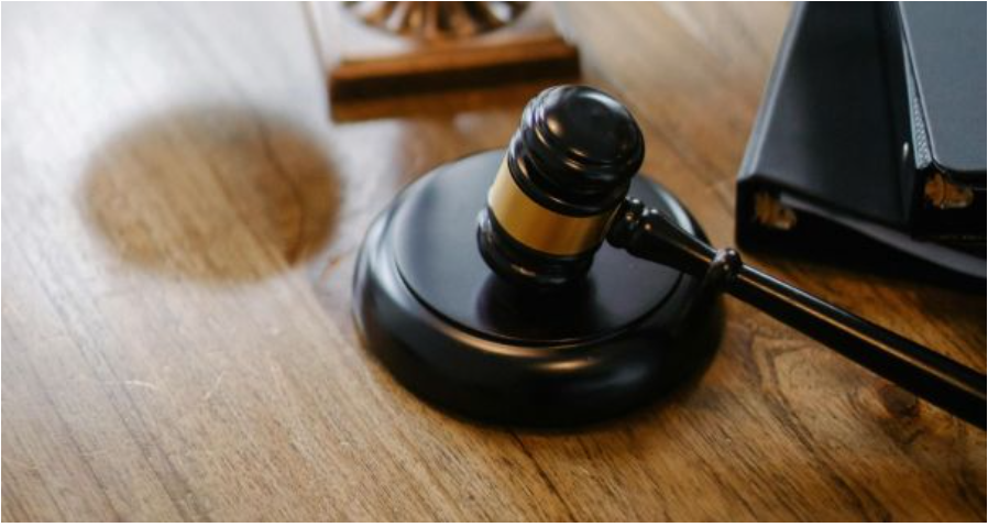 У Києві судили правоохоронця, який вимагав хабар У Києві судили правоохоронця, який вимагав хабар