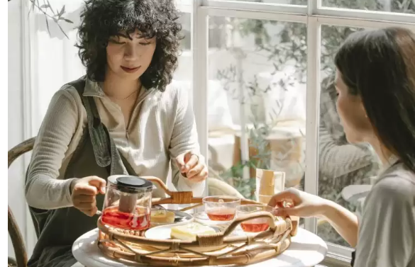 Які зміни відбудуться в організмі, якщо замість кави пити чай Які зміни відбудуться в організмі, якщо замість кави пити чай