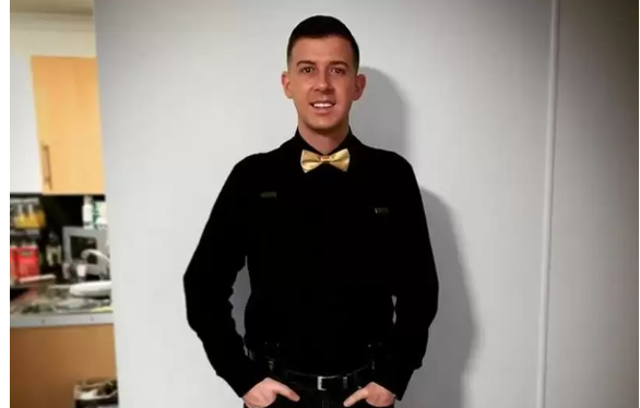 Чоловік так напився на свята, що змінив ім'я на зіркове: як його тепер звуть Чоловік так напився на свята, що змінив ім'я на зіркове: як його тепер звуть