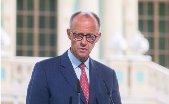 Мерц порівняв Путіна з Гітлером: якщо Україна впаде, він не зупиниться Мерц порівняв Путіна з Гітлером: якщо Україна впаде, він не зупиниться