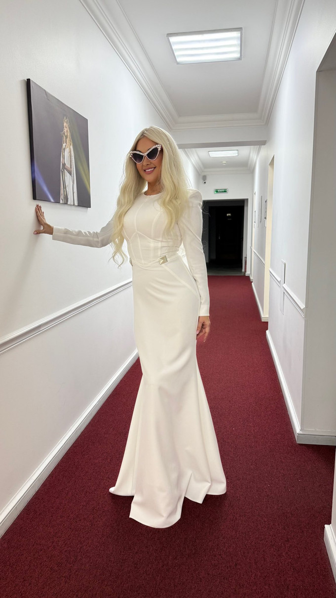 Бужинська показалася на лікарняному ліжку після операції Бужинська показалася на лікарняному ліжку після операції