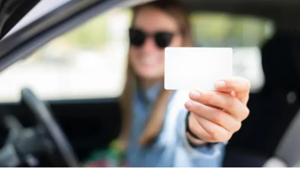 Українські водійські посвідчення в Європі не потрібно замінювати: офіційне роз’яснення Українські водійські посвідчення в Європі не потрібно замінювати: офіційне роз’яснення