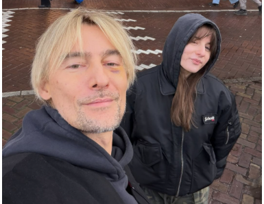 "Лише доба разом": Бадоєв похвалився 20-річною дочкою на рідкісних фото "Лише доба разом": Бадоєв похвалився 20-річною дочкою на рідкісних фото