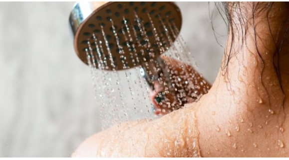 Чому мамі не можна приймати гарячий душ щодня? Чому мамі не можна приймати гарячий душ щодня?