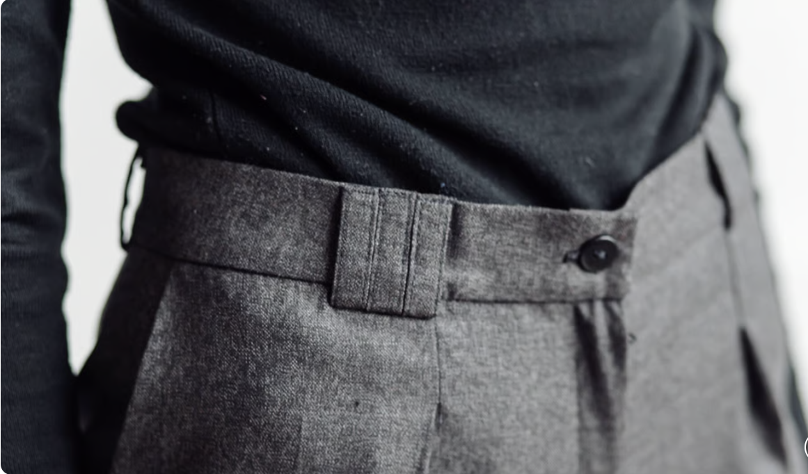 Штани з 70-х — чому вони знову в моді цієї зими Штани з 70-х — чому вони знову в моді цієї зими