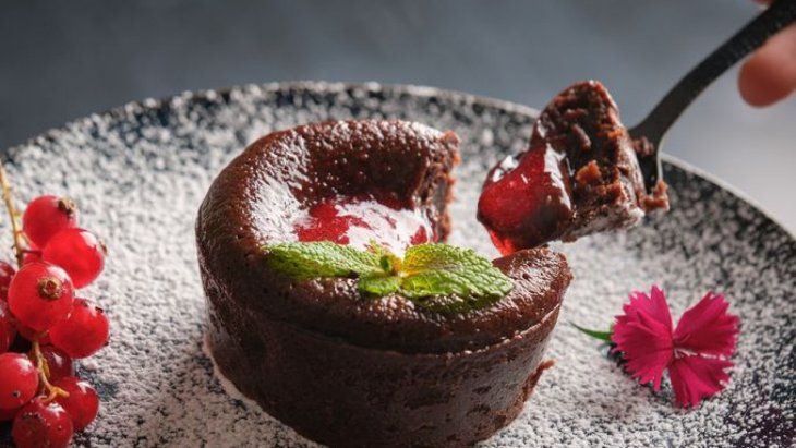 Як подолати цукрову залежність: 8 корисних порад від лікаря