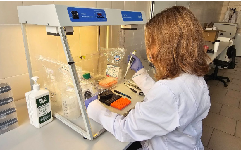 У Києві відкрилась єдина в Україні лабораторія полярної біології У Києві відкрилась єдина в Україні лабораторія полярної біології