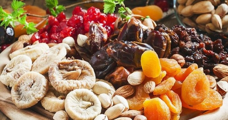 Сухофрукти — чи справді вони корисні, як правильно вибрати продукт