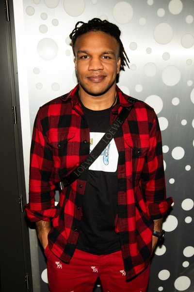 Жан Беленюк Прем'єра картини "Усі відтінки спокуси"