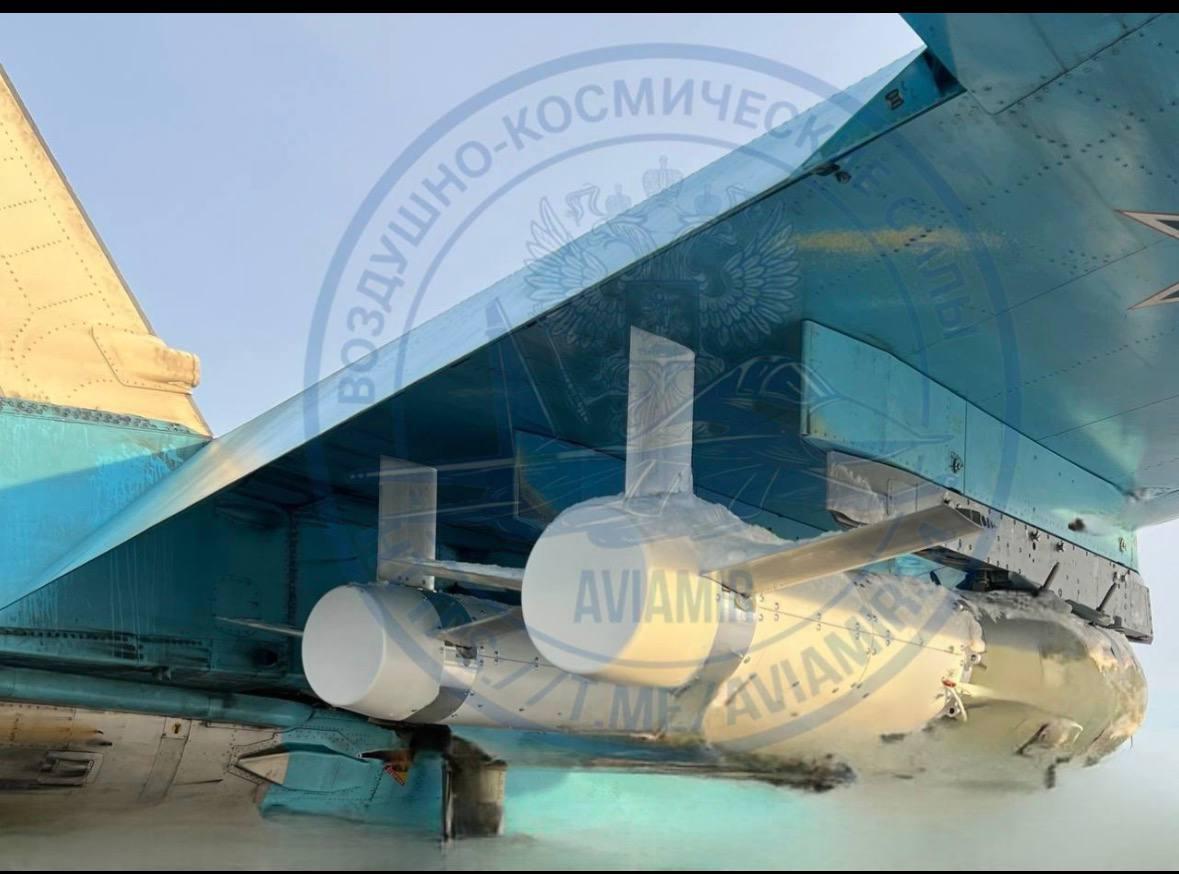 У Росії зʼявилися нові версії авіабомб: 'Флеш' розкрив подробиці У Росії зʼявилися нові версії авіабомб: 'Флеш' розкрив подробиці