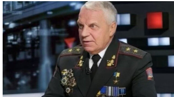 Колишній генерал-лейтенант української розвідки не зупиняється: він пообіцяв Віктору Орбану п'ять куль,-стверджує західна преса Колишній генерал-лейтенант української розвідки не зупиняється: він пообіцяв Віктору Орбану п'ять куль,-стверджує західна преса