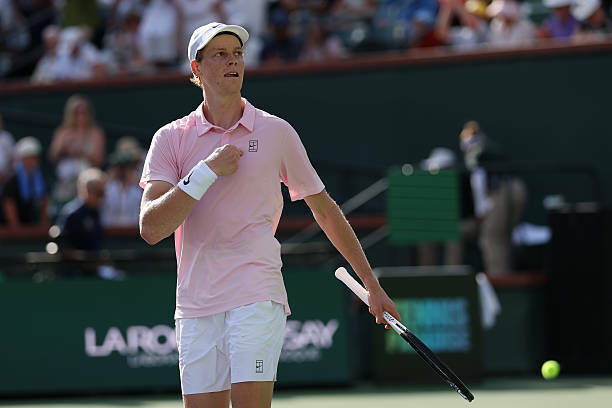 Сіннер покарав Медведєва і вперше став чемпіоном Мастерса в Індіан-Веллс Сіннер покарав Медведєва і вперше став чемпіоном Мастерса в Індіан-Веллс