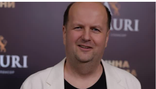 Віктор Бронюк ніжно привітав доньку з 17-річчям (фото) Віктор Бронюк ніжно привітав доньку з 17-річчям (фото)