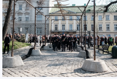 Громадськість Львова вшанувала памʼять Вʼячеслава Чорновола Громадськість Львова вшанувала памʼять Вʼячеслава Чорновола