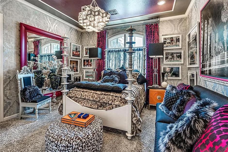 'Я не з такої сім'ї, я з богатої': дорожезні інтер'єри, від яких віє несмаком - фото 857045