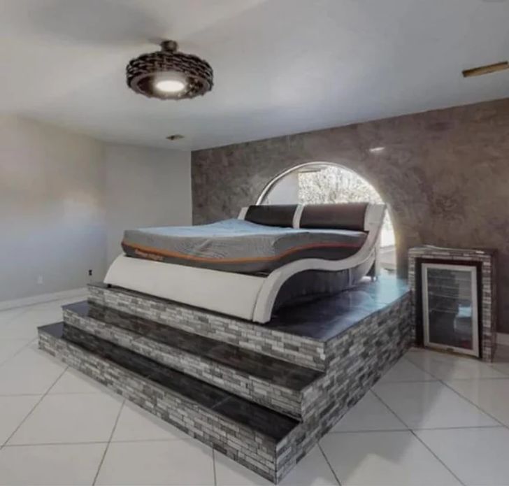 'Я не з такої сім'ї, я з богатої': дорожезні інтер'єри, від яких віє несмаком - фото 857032