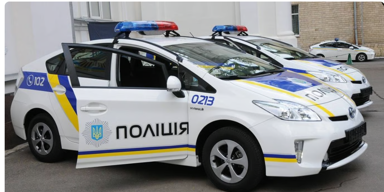 У Харкові п'яний чоловік відкрив стрілянину біля будинку У Харкові п'яний чоловік відкрив стрілянину біля будинку