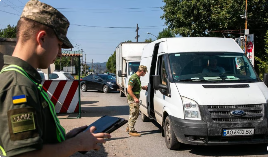 На західному кордоні України вже в червні збільшаться черги: що треба знати На західному кордоні України вже в червні збільшаться черги: що треба знати