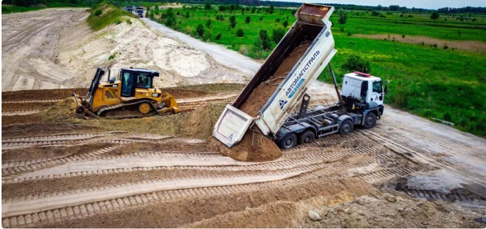 Перший український хайвей: на трасі Н-31 відновили заморожене будівництво Перший український хайвей: на трасі Н-31 відновили заморожене будівництво