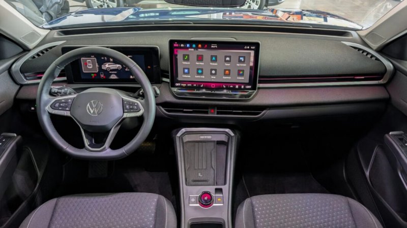 Новий Volkswagen T-Roc 2026 став більшим і комфортнішим: кросовер отримав масштабне оновлення Новий Volkswagen T-Roc 2026 став більшим і комфортнішим: кросовер отримав масштабне оновлення