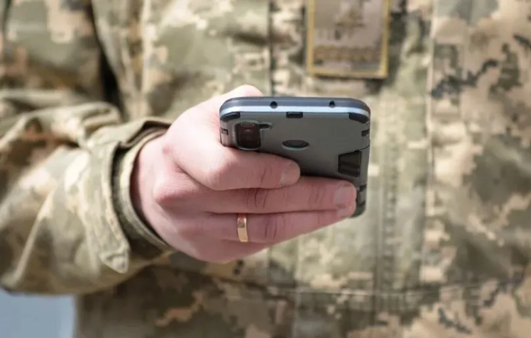 Майже 500 українців подали заявки на контракти через "Армія+": скільки рапортів уже погодили Майже 500 українців подали заявки на контракти через "Армія+": скільки рапортів уже погодили
