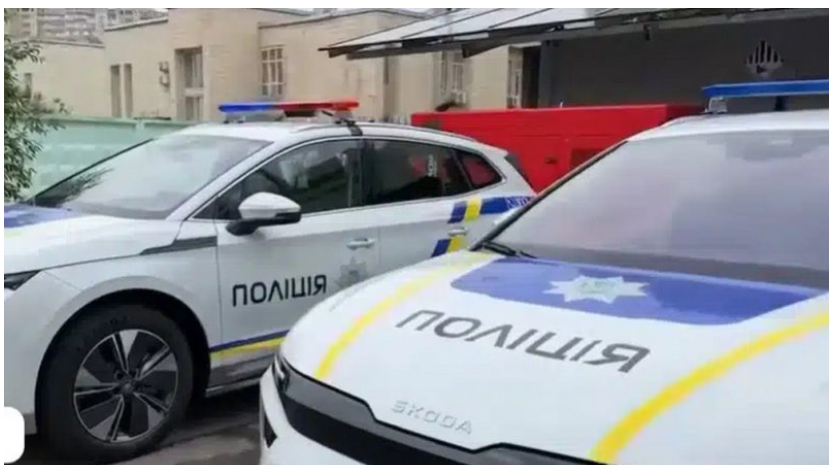 Поліція Києва отримала електричні кросовери Skoda Enyaq (ФОТО) Поліція Києва отримала електричні кросовери Skoda Enyaq (ФОТО)