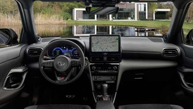 Toyota розпочала прийом замовлень на оновлений кросовер Yaris Cross: ціни та характеристики Toyota розпочала прийом замовлень на оновлений кросовер Yaris Cross: ціни та характеристики