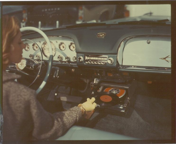 Фотографія системи від Chrysler, джерело Фотографія системи від Chrysler, джерело
