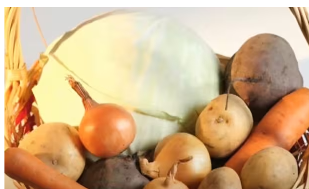 Червоний Хрест: продуктові набори для переселенців у Києві — категорії Червоний Хрест: продуктові набори для переселенців у Києві — категорії