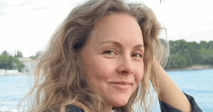 Олена Шоптенко гайнула з України на море й показала місце, яке закохує з першого погляду