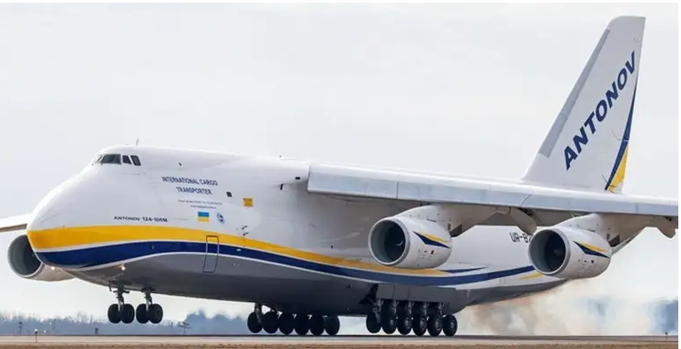 Слідчі перевіряють можливий російський слід в атаці на український літак у Лейпцигу Слідчі перевіряють можливий російський слід в атаці на український літак у Лейпцигу
