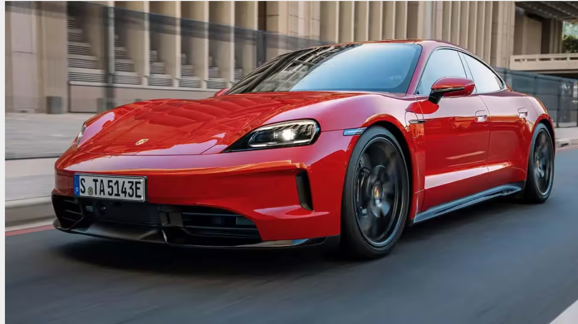Porsche може припинити випуск Taycan до 2030 року: продажі електрокара різко впали Porsche може припинити випуск Taycan до 2030 року: продажі електрокара різко впали