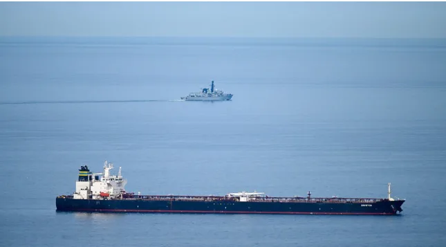 У Чорному морі попав під удар грецький танкер з російською нафтою, - ЗМІ У Чорному морі попав під удар грецький танкер з російською нафтою, - ЗМІ