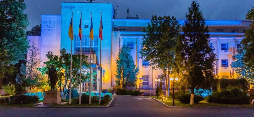 Світ засяяв синьо-жовтим: як урядові будівлі різних країн підтримали Україну в День Незалежності Світ засяяв синьо-жовтим: як урядові будівлі різних країн підтримали Україну в День Незалежності